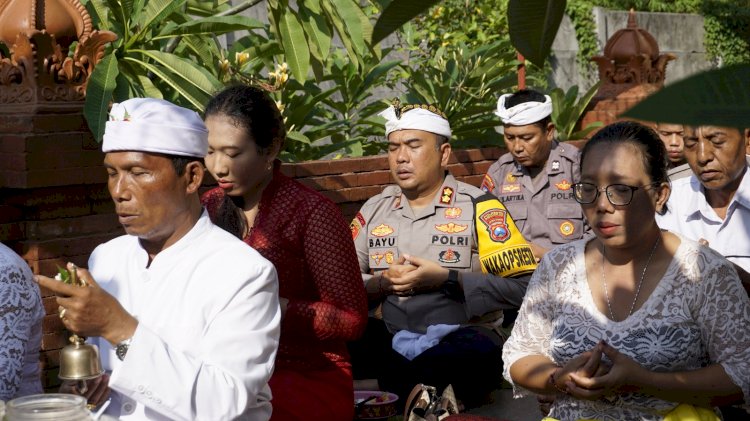 Wakapolresta Sidoarjo Ajak Umat Hindu Doakan Pilkada 2024 Aman dan Damai